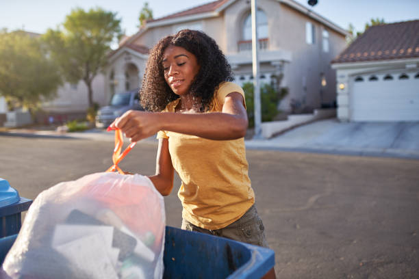 Best Yard Cleanup Services  in Beach Park, IL